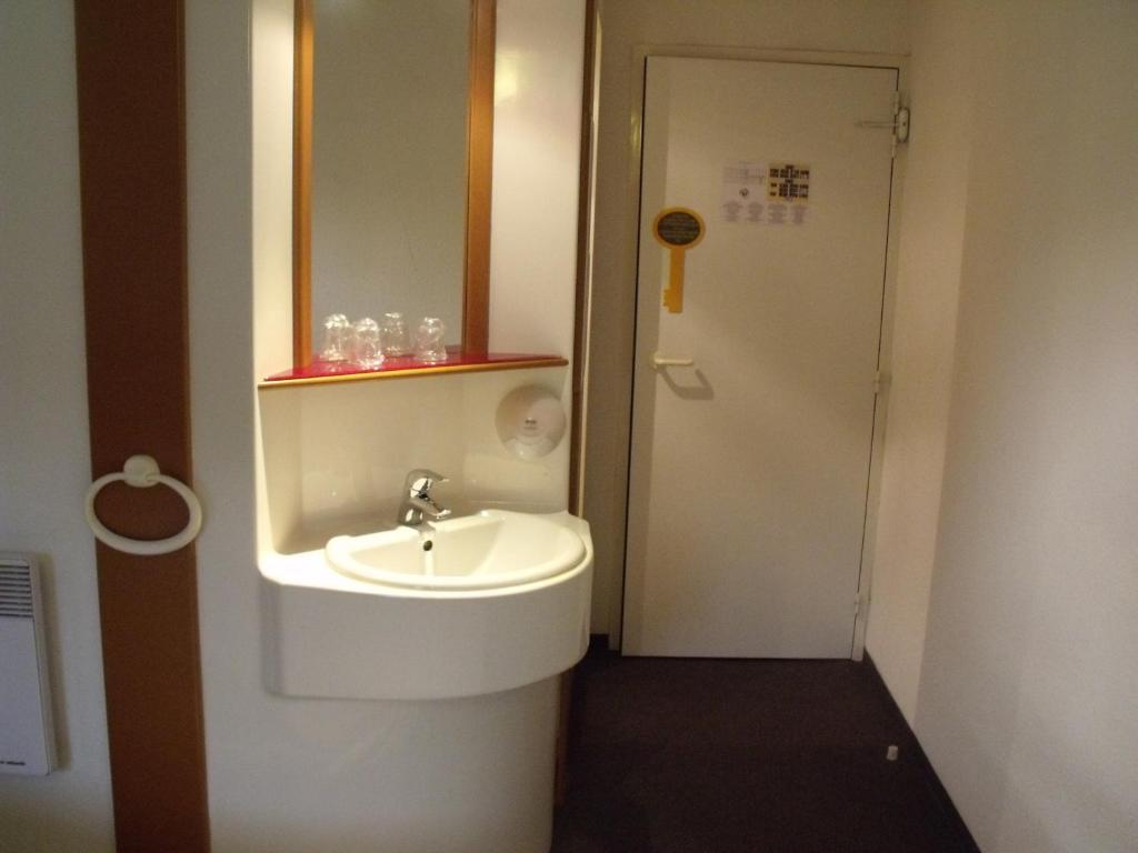 Quick Palace Auxerre Monéteau Habitación foto